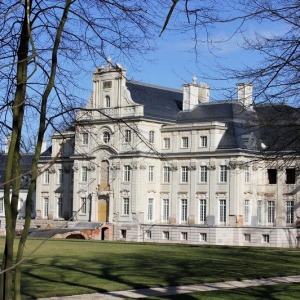 Historischer Palast in Chróstnik